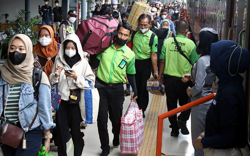 Kemenhub Prediksi 110 Juta Orang Bakal Mudik pada Nataru